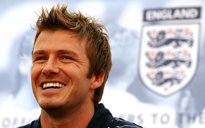 亿德电竞-勒诺尔芒带帽助队大胜